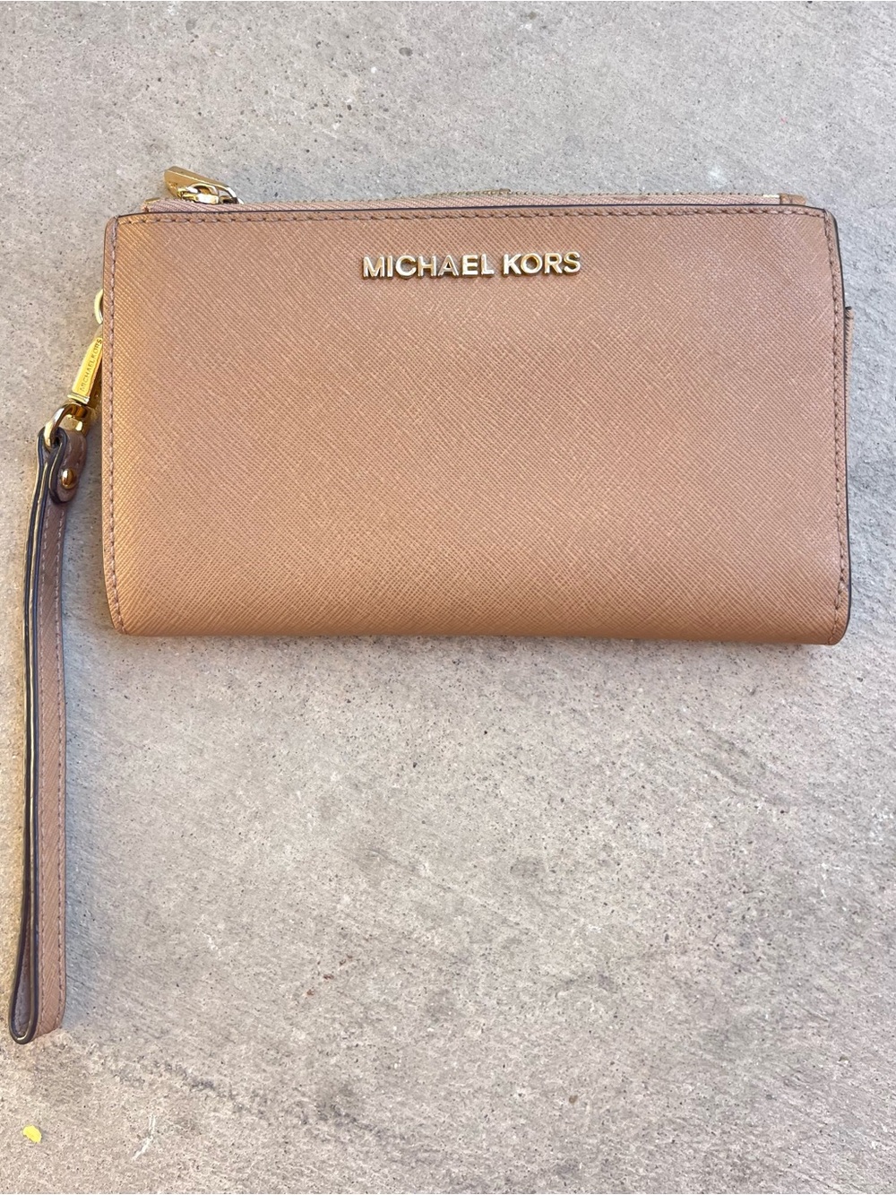 Michael Kors tan wallet wristlet